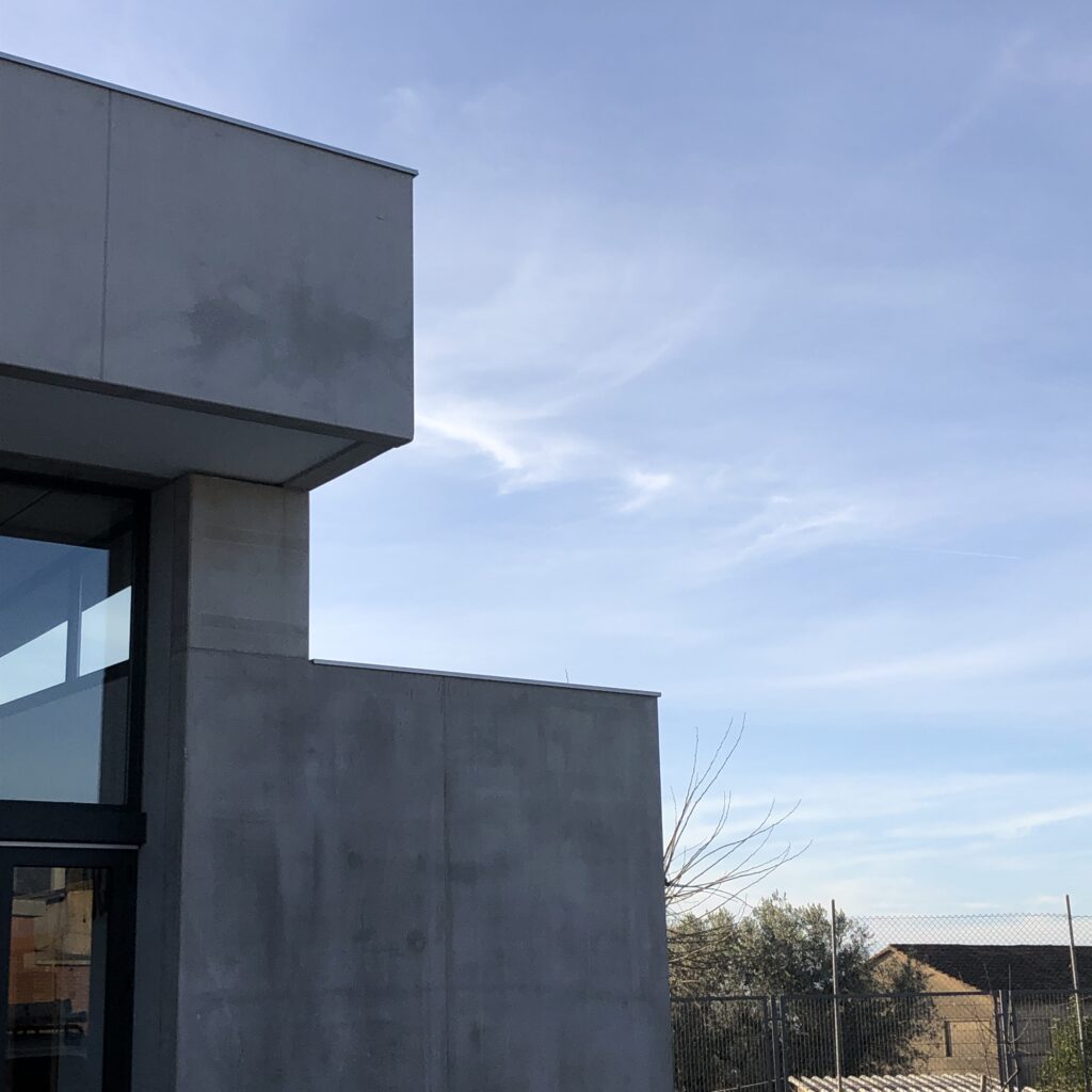 Taula d'arquitectura - Planols vivenda render