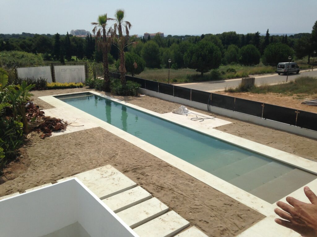 Taula d'arquitectura - Projecte casa piscina