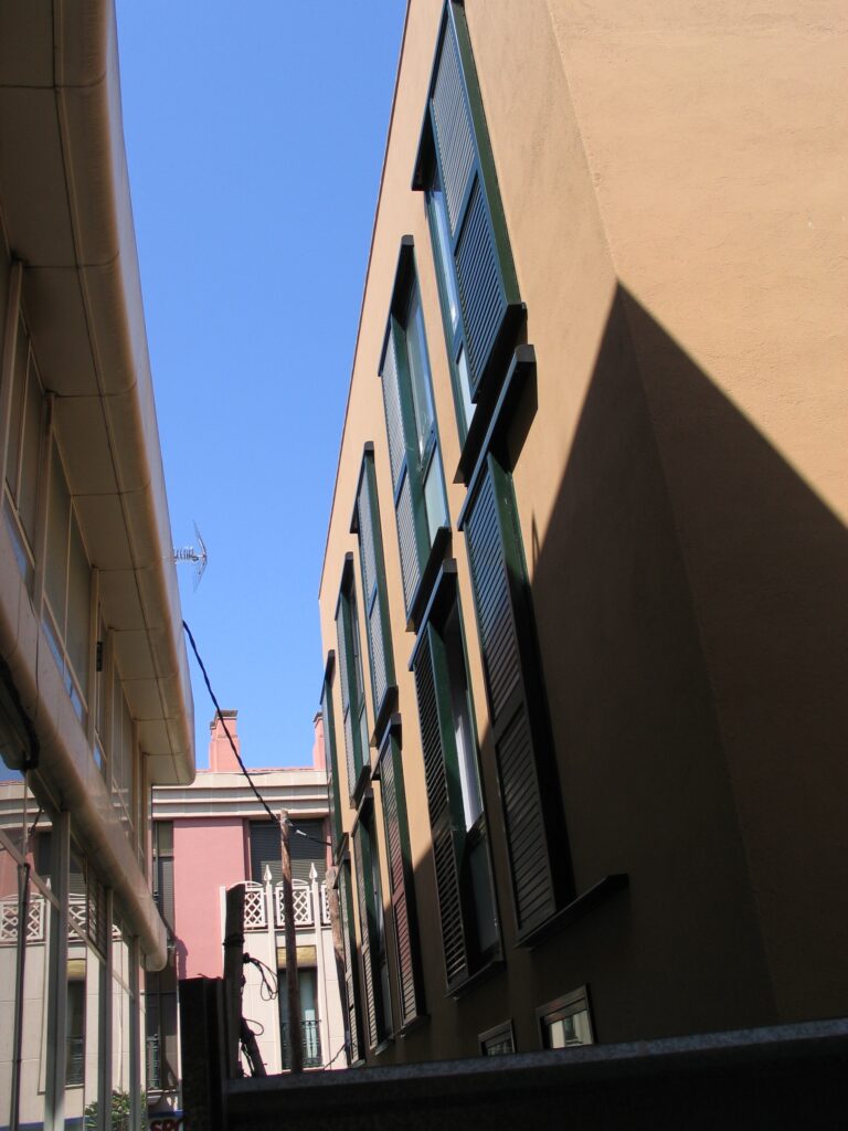 Taula d'arquitectura - Projecte vivenda