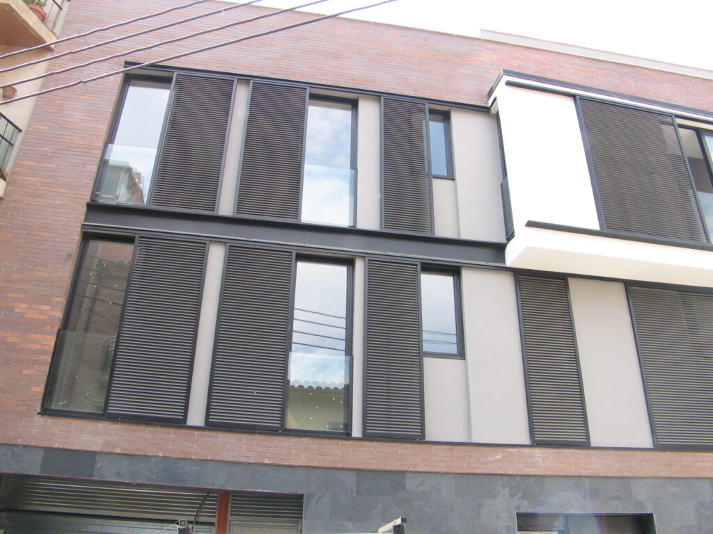 Taula d'arquitectura - Projecte vivenda