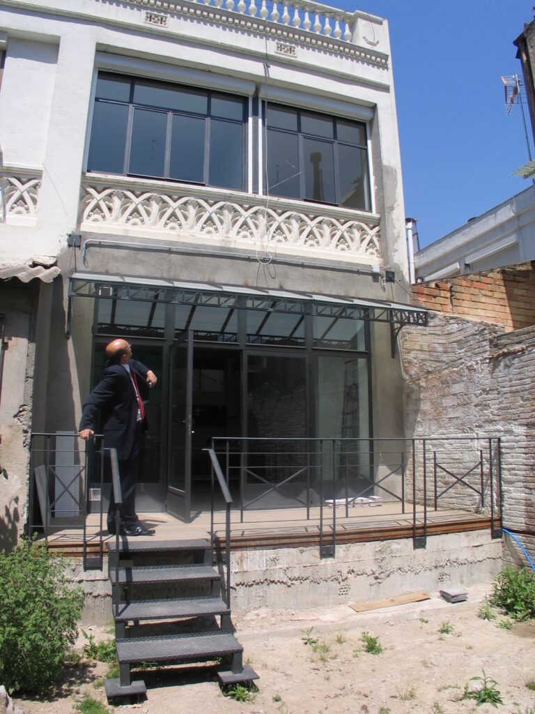 Taula d'arquitectura - Projecte vivenda